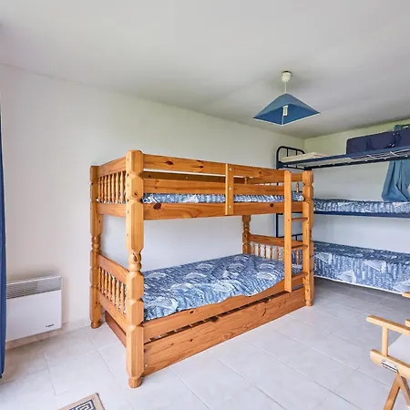 Les Pieds Dans L'eau - Front De