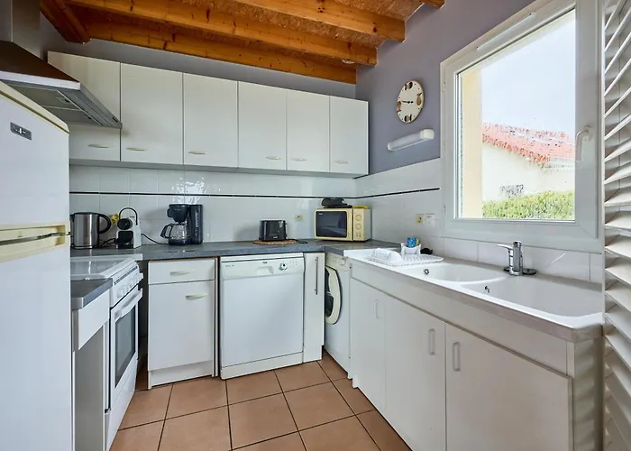 Les Pieds Dans L'eau - Front De Semesterbostad *