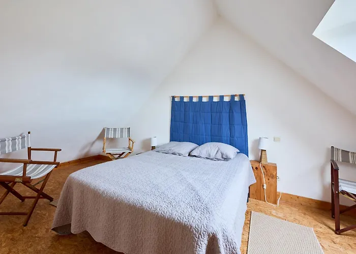 Les Pieds Dans L'eau - Front De Portbail